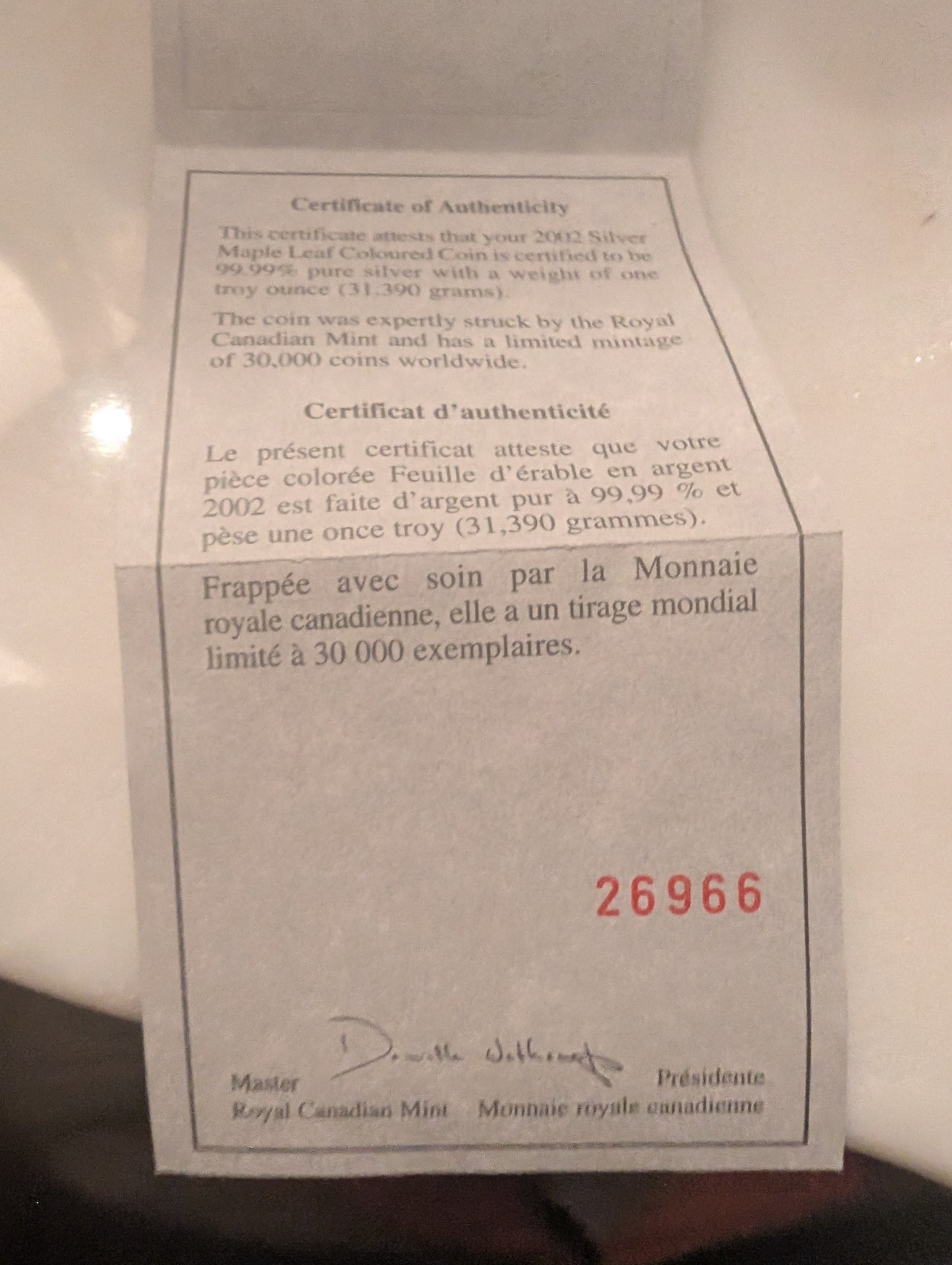 Silver Maple Leaf Coloured Coin (2002) in Case with COA