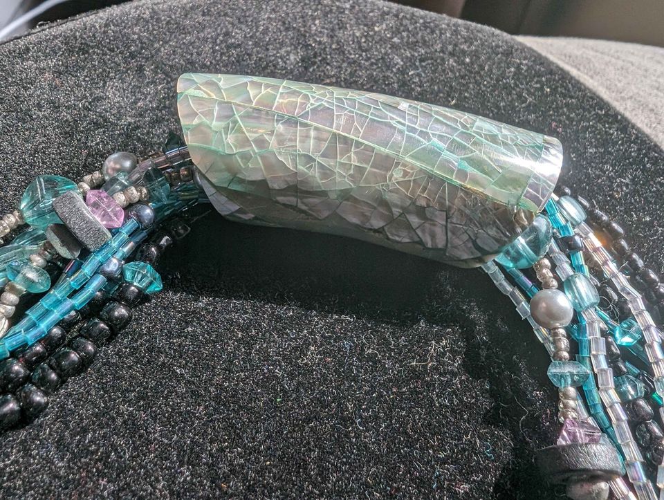 VTG Coldwater Creek Albalone Slider on Twisted Blue and Black Beads