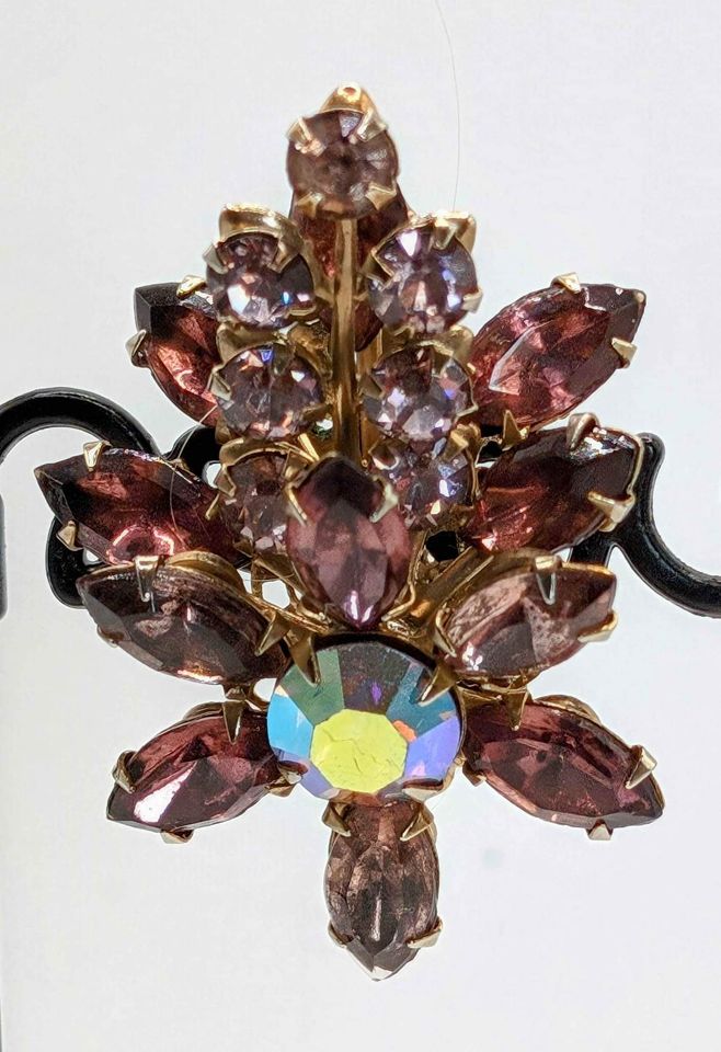 VTG Lavender crystal flower clip on earrings