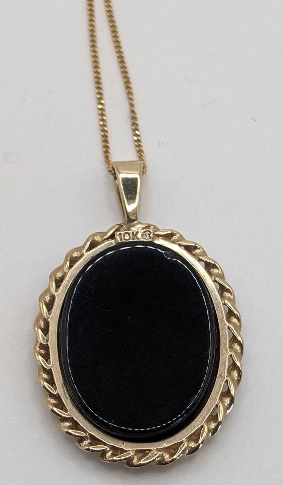 VTG Italian 10k gold & Diamond Necklace; Mother and Child Cameo on black agate - Rare Find!