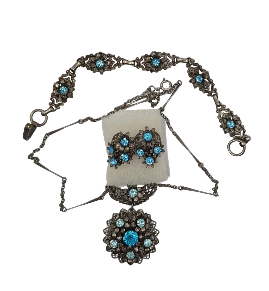 Sparkling Bright Blue Antique Crystal Flower Jewelry Set