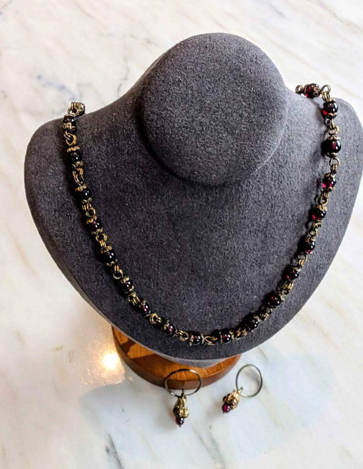 Garnet Necklace (Antique) and Earring Set