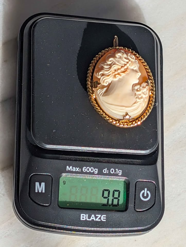 VTG Gold Filled Pink Cameo Pendant Brooch