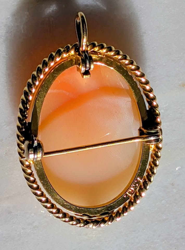 VTG Gold Filled Pink Cameo Pendant Brooch