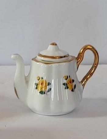 RARE Children's tea set - 7 pc set Sandford Miniature Tea Set
